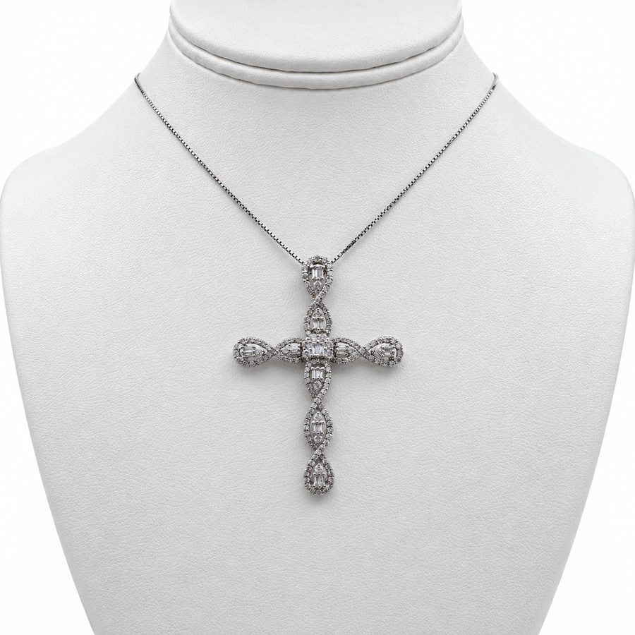 18k White Gold Diamond Cross Pendant with 15" Necklace.
