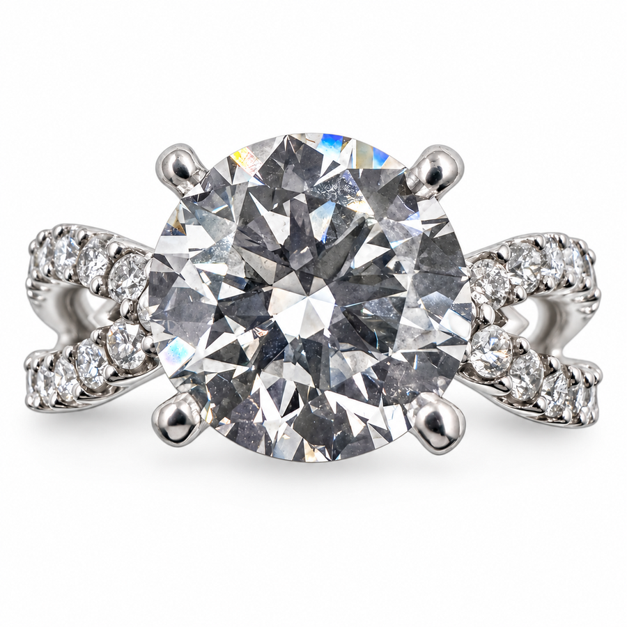 18k White Gold Ring with 2.67Ct. Lab Grown Round Diamond With Side Diamonds 0.40 Ct. (Size 5.75)