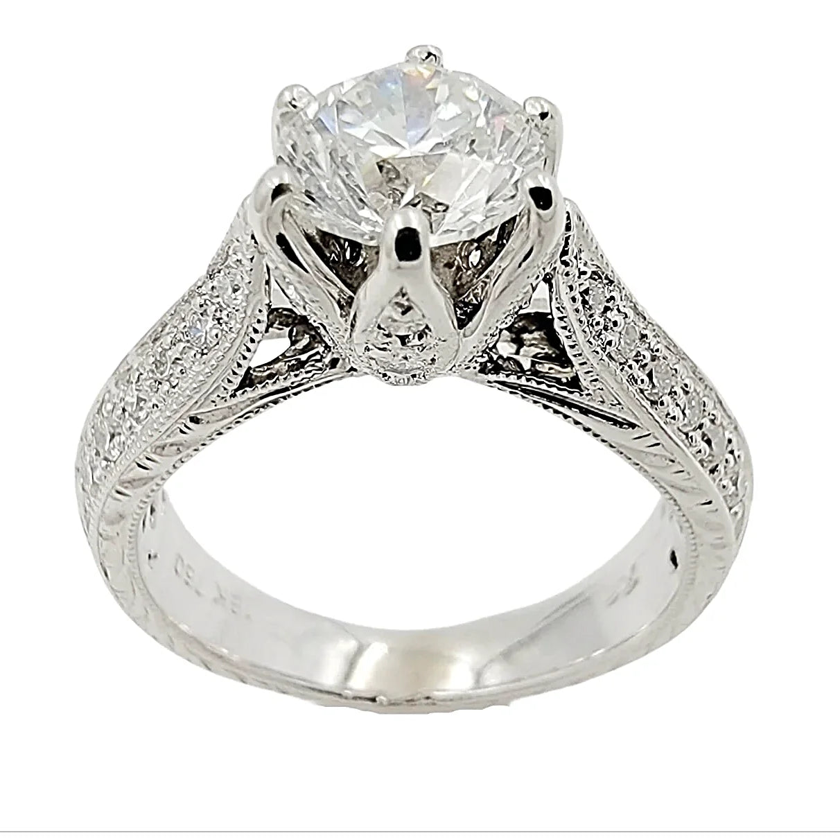 18K White Gold Engagement Diamond Ring.
