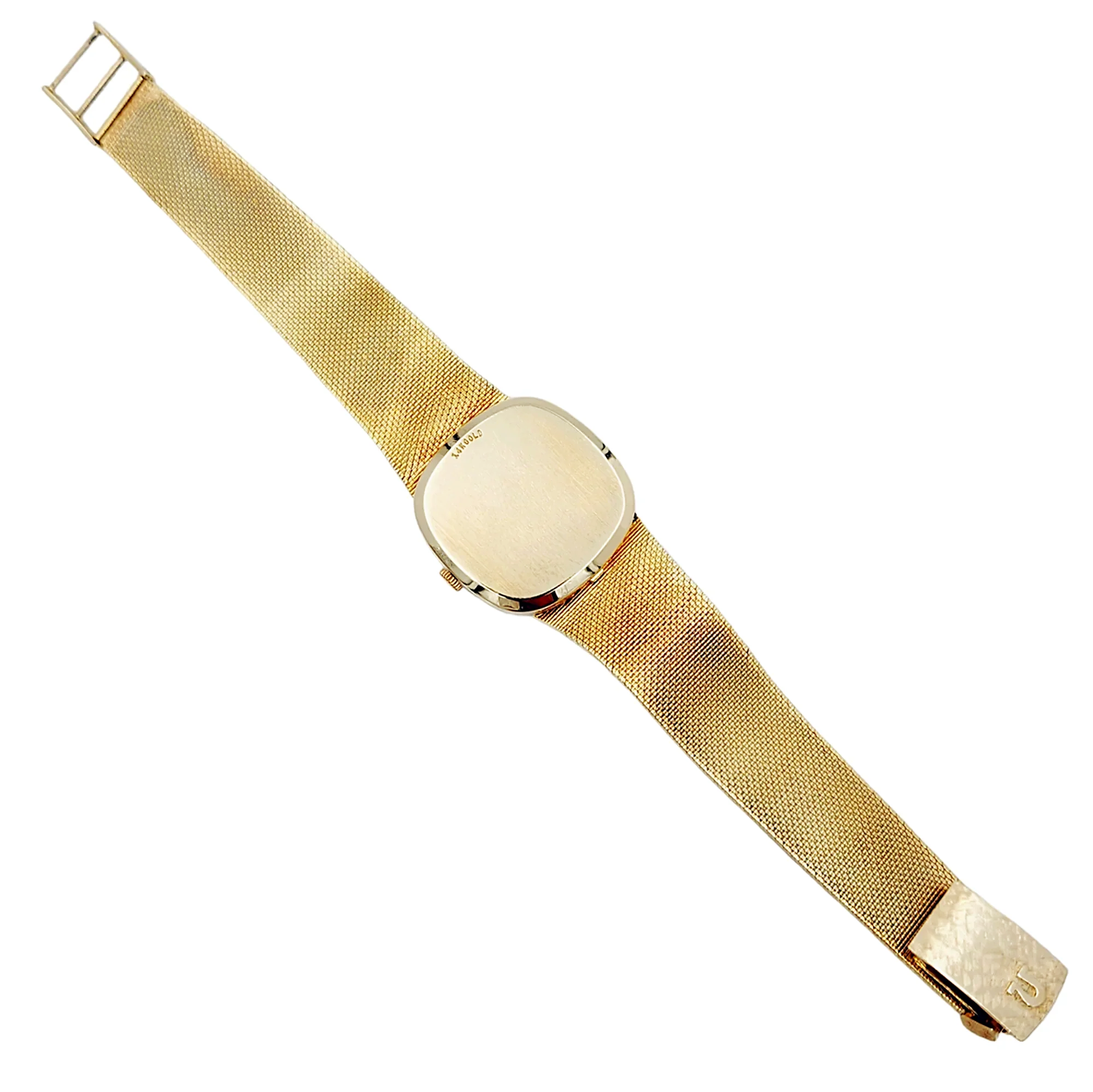 1970's Unisex Omega 29mm Vintage 14K Yellow Gold Watch with Champagne Texture Dial. (Pre-Owned)
