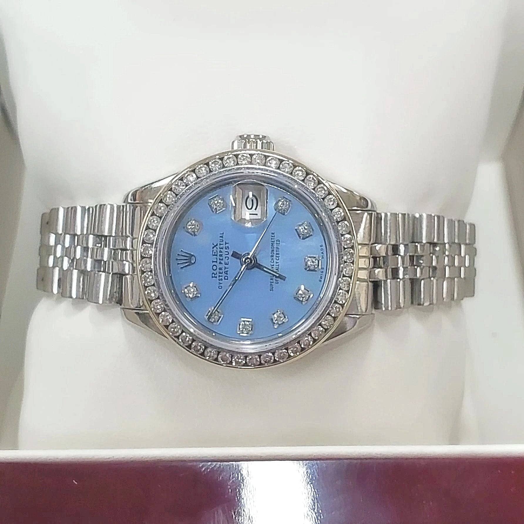 Ladies Rolex 26mm DateJust Stainless Steel Wristwatch w/ Powder Blue Diamond Dial & Diamond Bezel. (Pre-Owned)