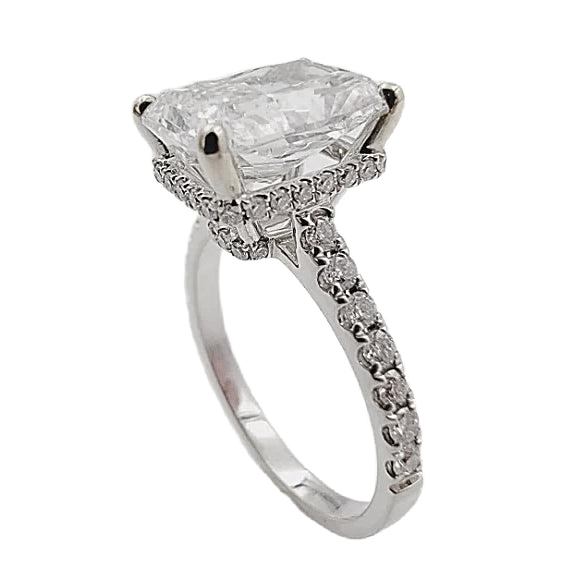 18K White Gold 3.24ct Engagement Ring With Lab Grown Center Diamond.