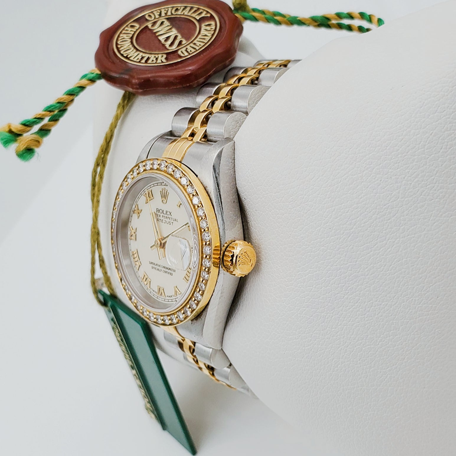 Ladies Rolex 18K Gold Two Tone 26mm DateJust Wristwatch w/ Off-White Dial, Roman Numerals & Diamond Bezel. (Pre-Owned)