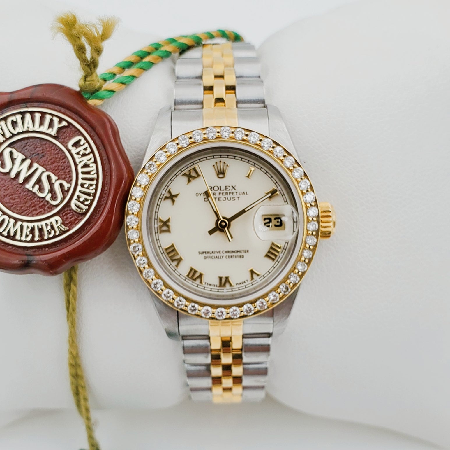 Ladies Rolex 18K Gold Two Tone 26mm DateJust Wristwatch w/ Off-White Dial, Roman Numerals & Diamond Bezel. (Pre-Owned)