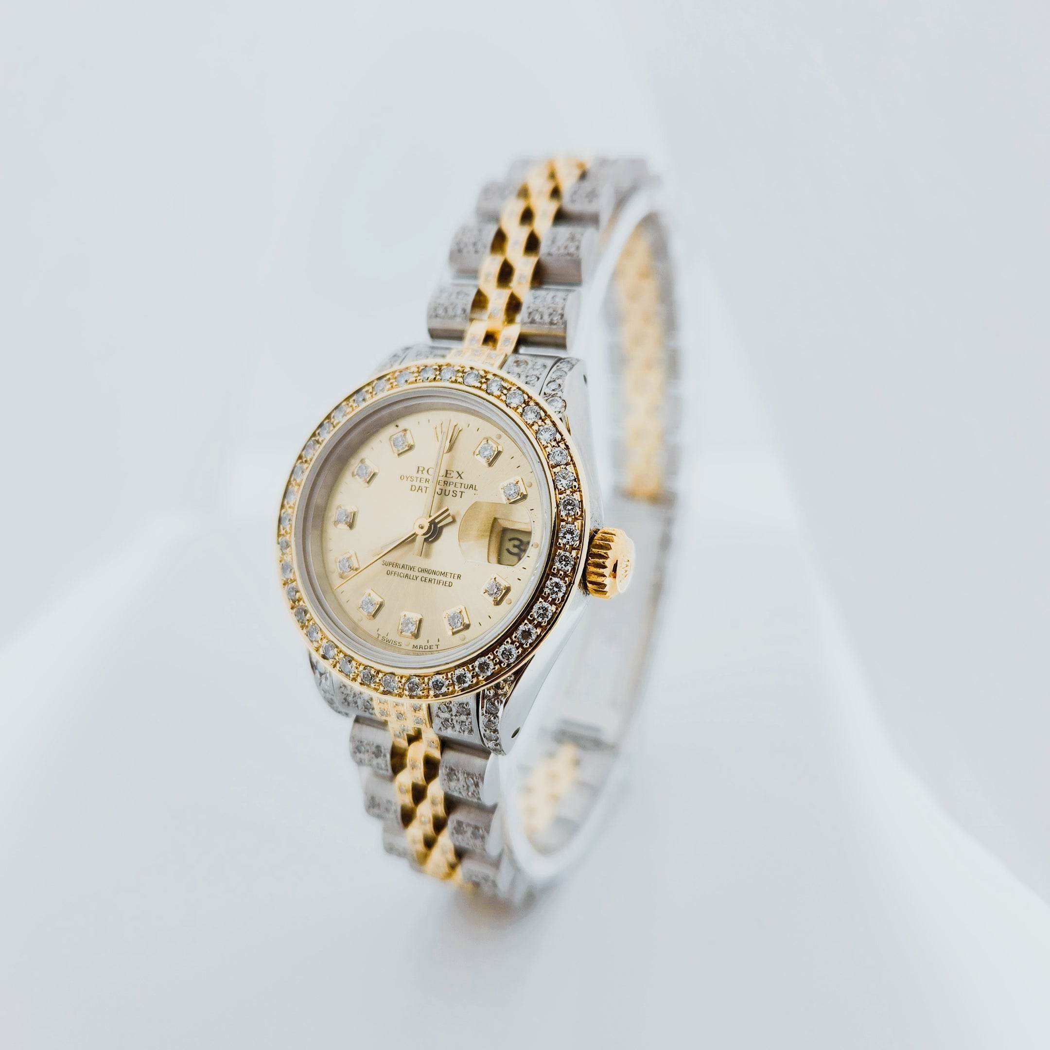 Ladies Rolex 26mm DateJust 18K Gold / Stainless Steel Wristwatch w/ Diamond B&, Diamond Dial & Diamond Bezel. (Pre-Owned)