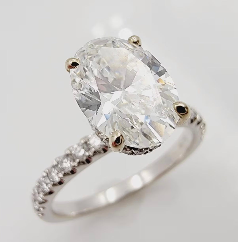 18k White Gold 1.84ct Engagement Ring with Lab Grown Oval diamond