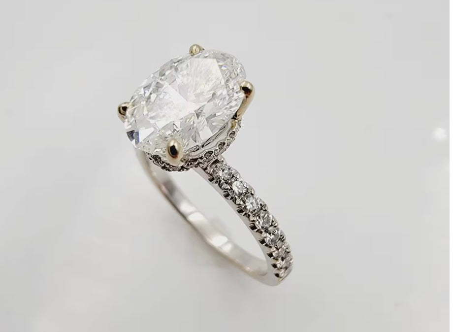 18k White Gold 1.84ct Engagement Ring with Lab Grown Oval diamond