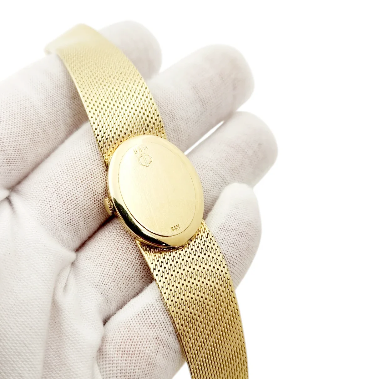 Ladies Baume & Mercier 27mm Vintage 14K Yellow Gold Watch with Gold Dial. (Pre-Owned)