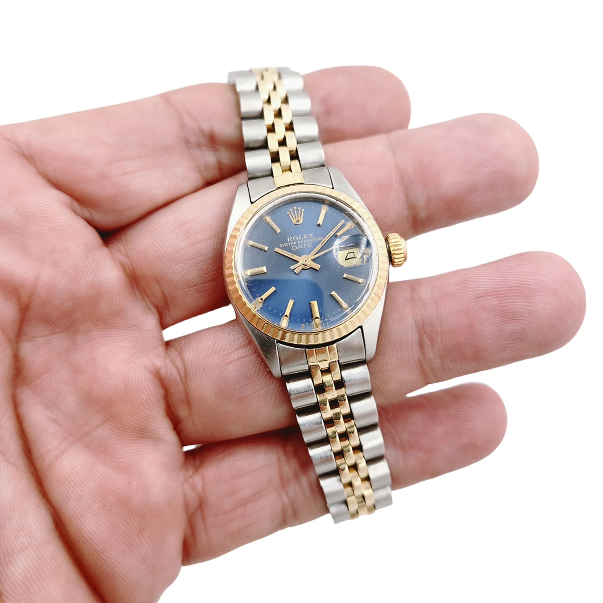 Ladies Rolex 26mm DateJust Two Tone 18K Yellow Gold / Stainless Steel Watch with Blue Dial and Fluted Bezel. (Pre-Owned 6917)