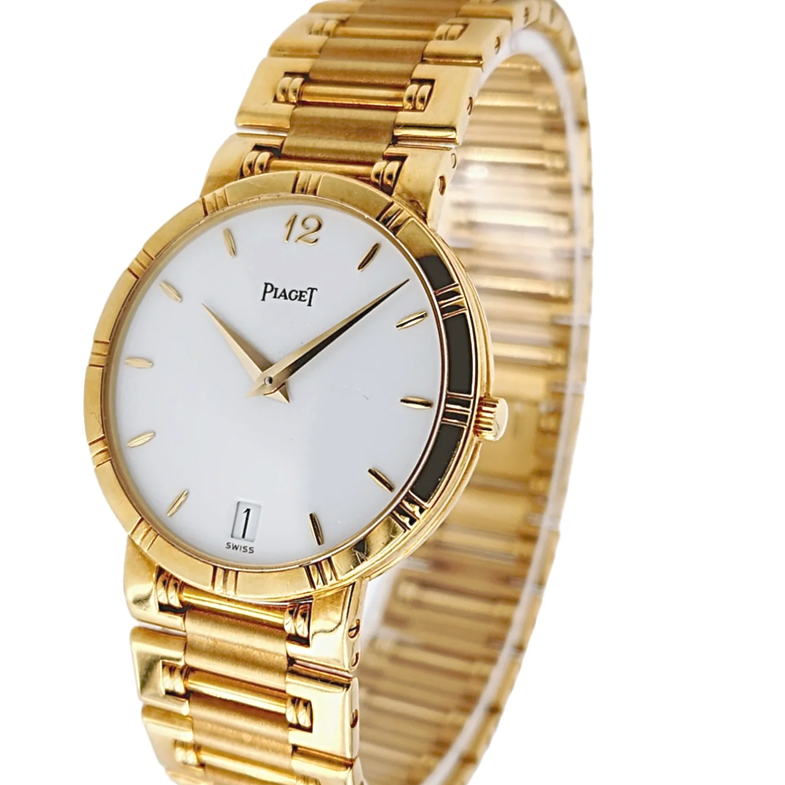 Men's Piaget 31mm Dancer Vintage Solid 18K Yellow Gold Band Watch with White Dial. (Pre-Owned)