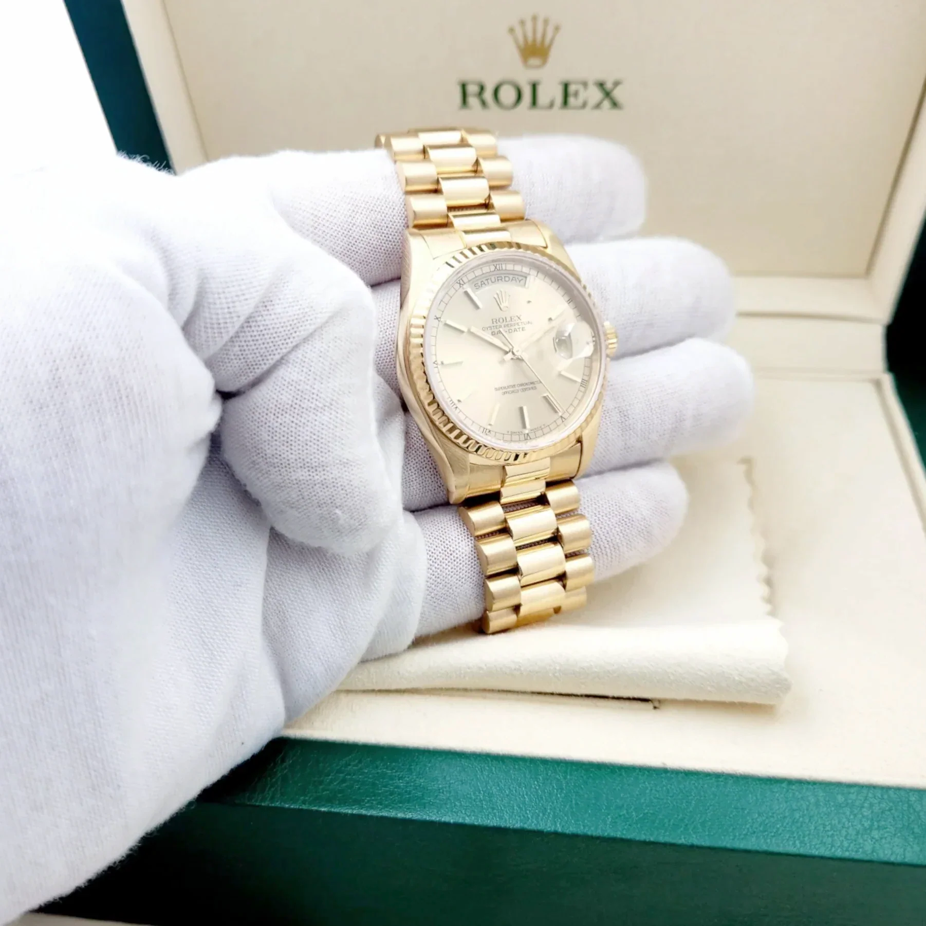 Men's Rolex 36mm Day-Date Presidential 18K Yellow Gold Watch with Gold Dial and Fluted Bezel. (Pre-Owned 18238 Box & Paper)
