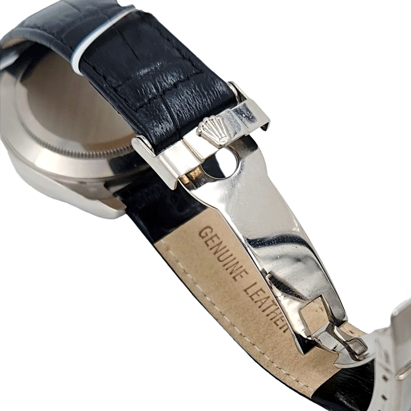 Men's Rolex Daytona  40mm Leather Band Watch with Mother of Pearl Diamond Dial and Diamond Bezel. (Pre-Owned 116518)