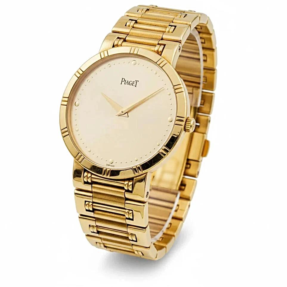 Men's Piaget 31mm Dancer Vintage Solid 18K Yellow Gold Band Watch with Champagne Dial. (Pre-Owned)