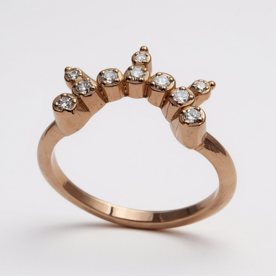 Estate Jewelry 14K Rose Gold with Ring With 10 Round Diamonds 0.20 Total Carat Weight. (Size 10.25)
