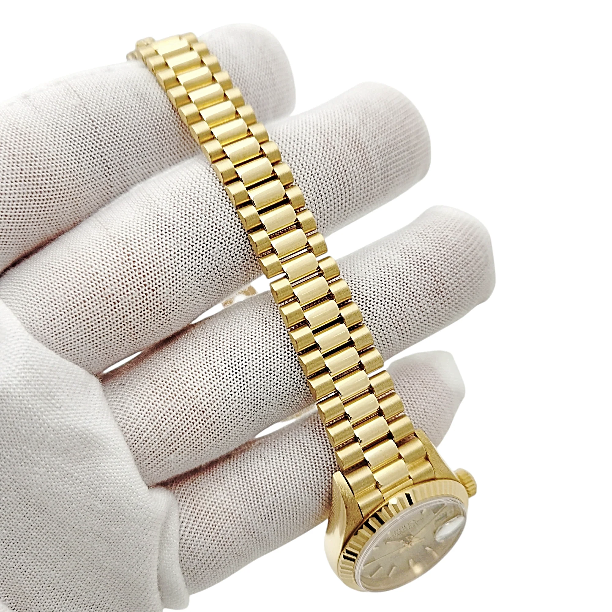Ladies Rolex 26mm Presidential 18K Solid Yellow Gold Watch with Champagne Dial and Fluted Bezel. (UNWORN 69178)
