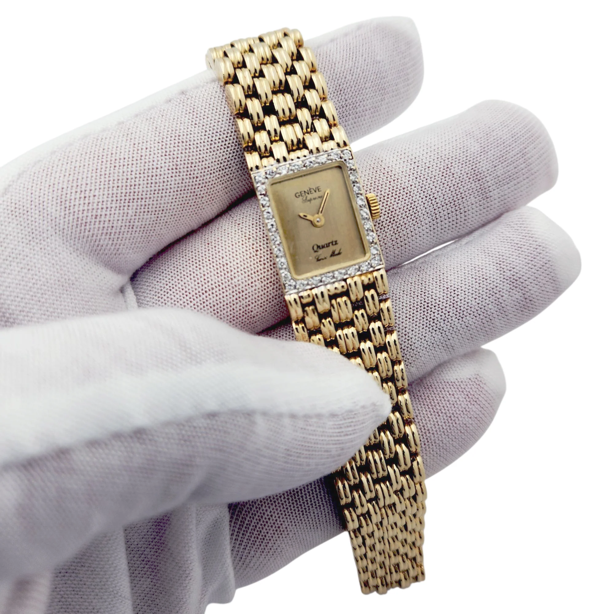 Ladies Geneve Vintage 14K Yellow Gold Watch with Gold Dial and Diamond Bezel. (Pre-Owned)