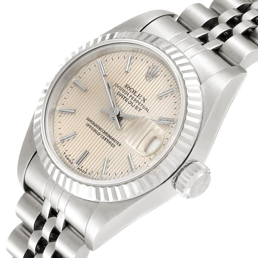 Ladies Rolex 26mm DateJust Stainless Steel Watch with Silver Tapestry Dial and Fluted Bezel. (Pre-Owned 69174)