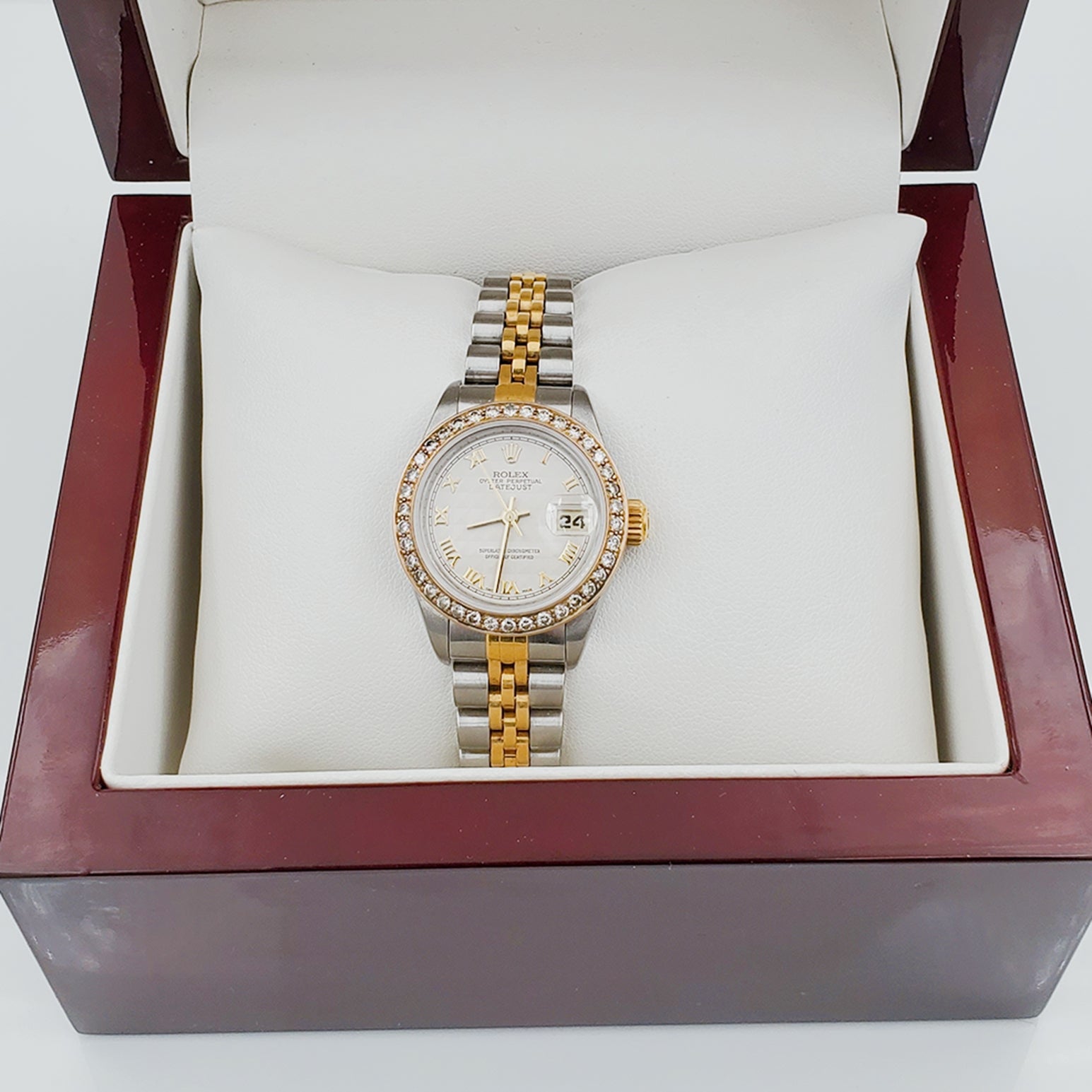 Ladies Rolex 18K Gold Two Tone 26mm DateJust Watch with Roman Numerals, Off-White Dial and Diamond Bezel. (Pre-Owned)