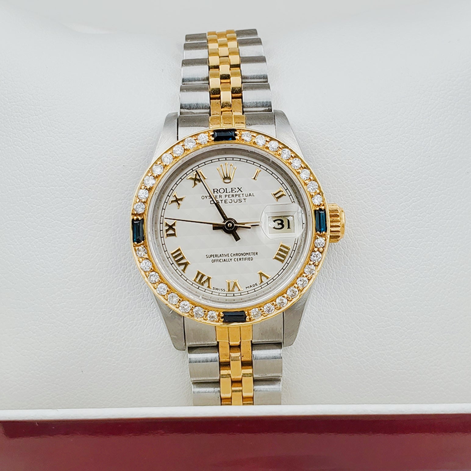 Ladies Rolex 18K Gold Two Tone 26mm DateJust Watch with Roman Numerals, Off-White Dial and Sapphire Diamond Bezel. (Pre-Owned)