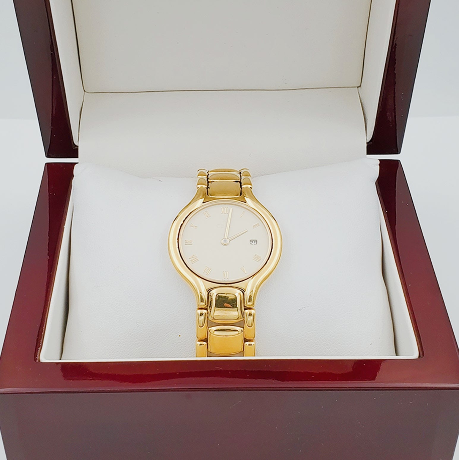 Unisex Ebel 31mm Beluga 18K Solid Yellow Gold Watch with Cream Dial and Roman Numeral. (Pre-Owned)