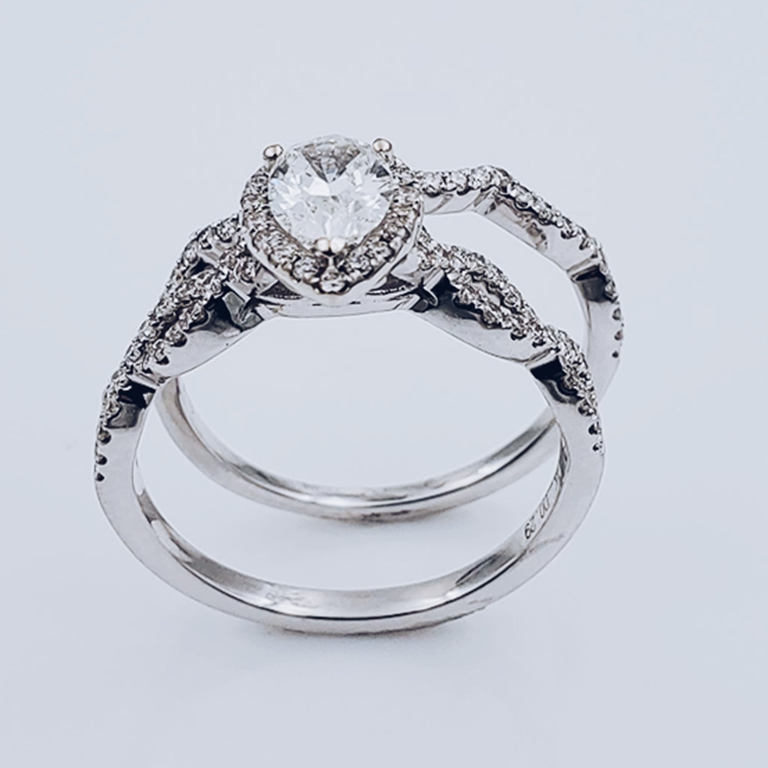 Women's 14K White Gold 2 PC Set with 90 Round Diamonds (0.42 CT) and Pear Shape Center Diamond 0.51 CT (SI Color I ) 1.80 GR Wedding Ring. (Size: 0.0)