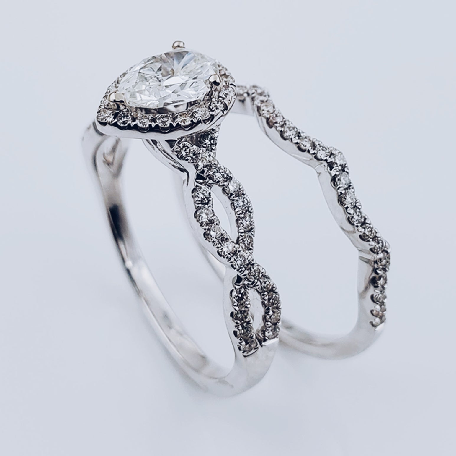 Women's 14K White Gold 2 PC Set with 90 Round Diamonds (0.42 CT) and Pear Shape Center Diamond 0.51 CT (SI Color I ) 1.80 GR Wedding Ring. (Size: 0.0)