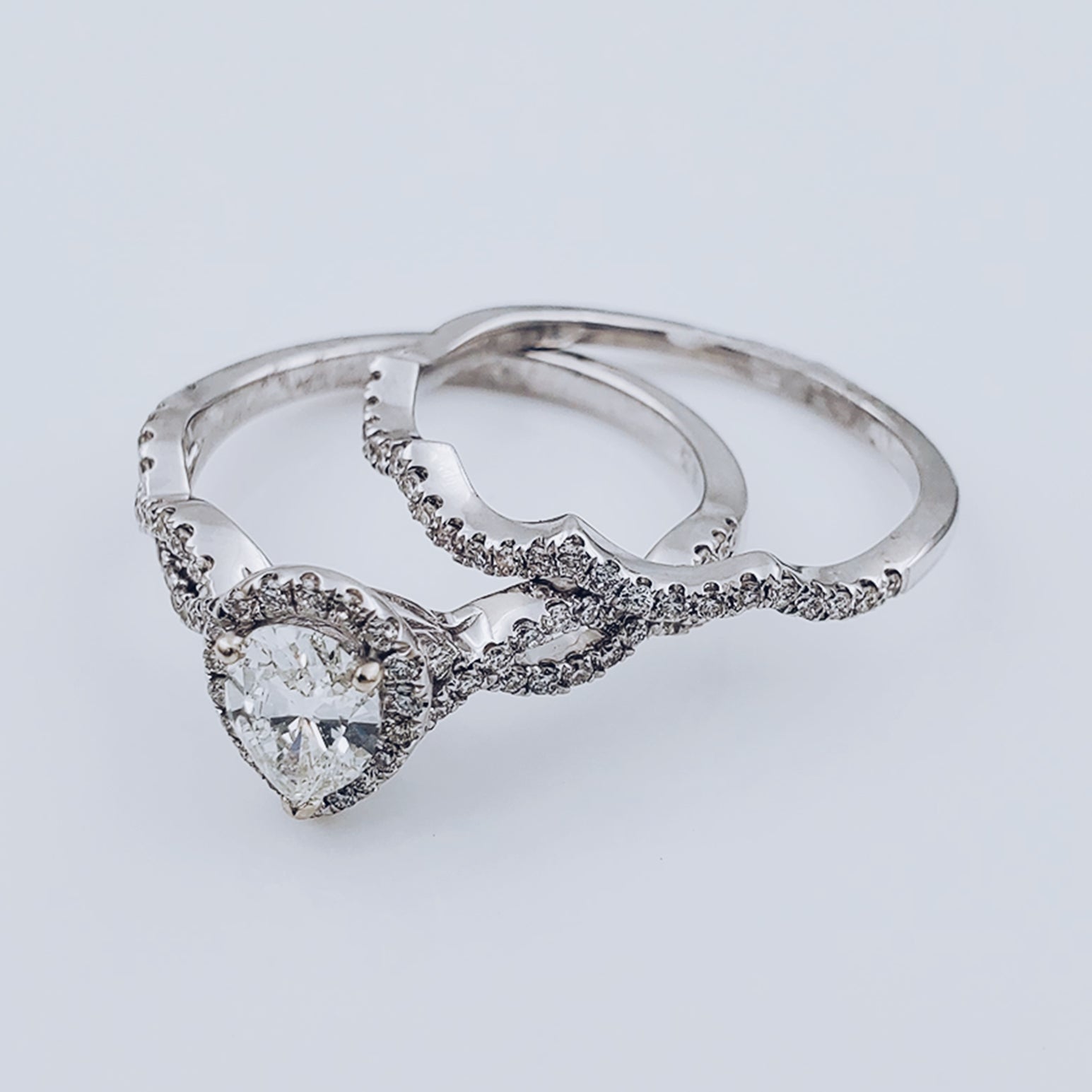Women's 14K White Gold 2 PC Set with 90 Round Diamonds (0.42 CT) and Pear Shape Center Diamond 0.51 CT (SI Color I ) 1.80 GR Wedding Ring. (Size: 0.0)
