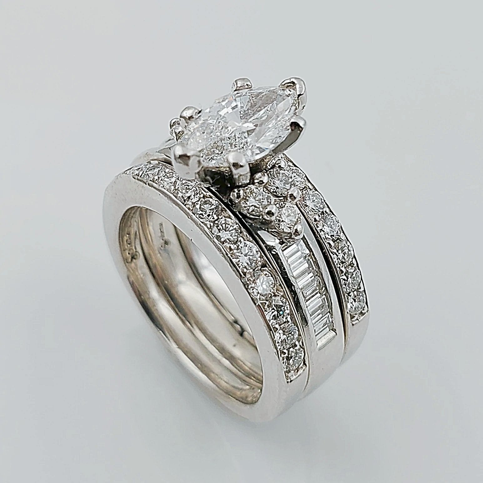 Women's 18K White Gold with 1.02 CT Marquis Diamond (SI Color H) 12.7 GR Total Weight Wedding Ring. (Size: 6.5)