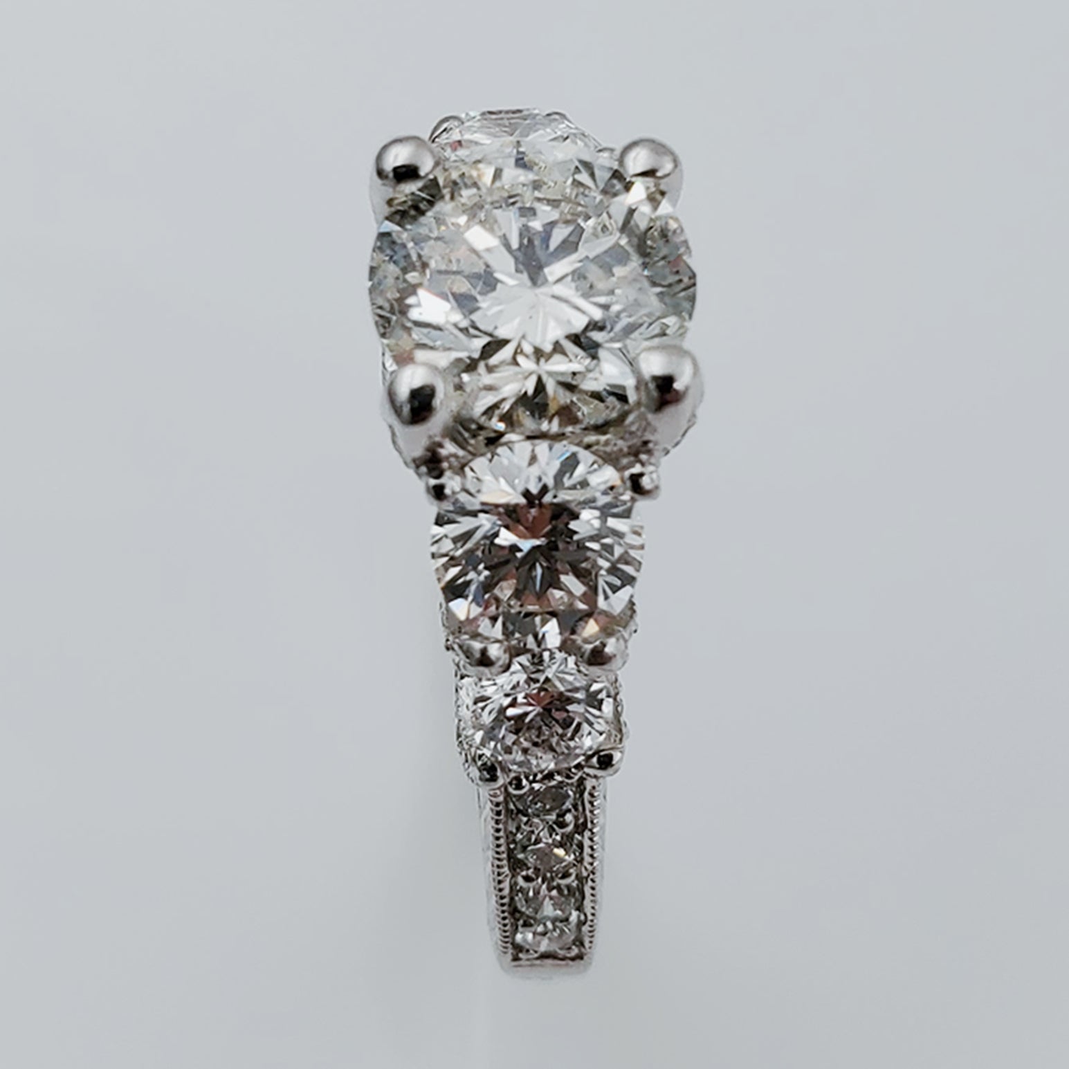 Women's 14K Beautiful White Gold with 1.25 CT Round Center Diamond (SI2 Color HI) Wedding Ring. (Size: 5.25)
