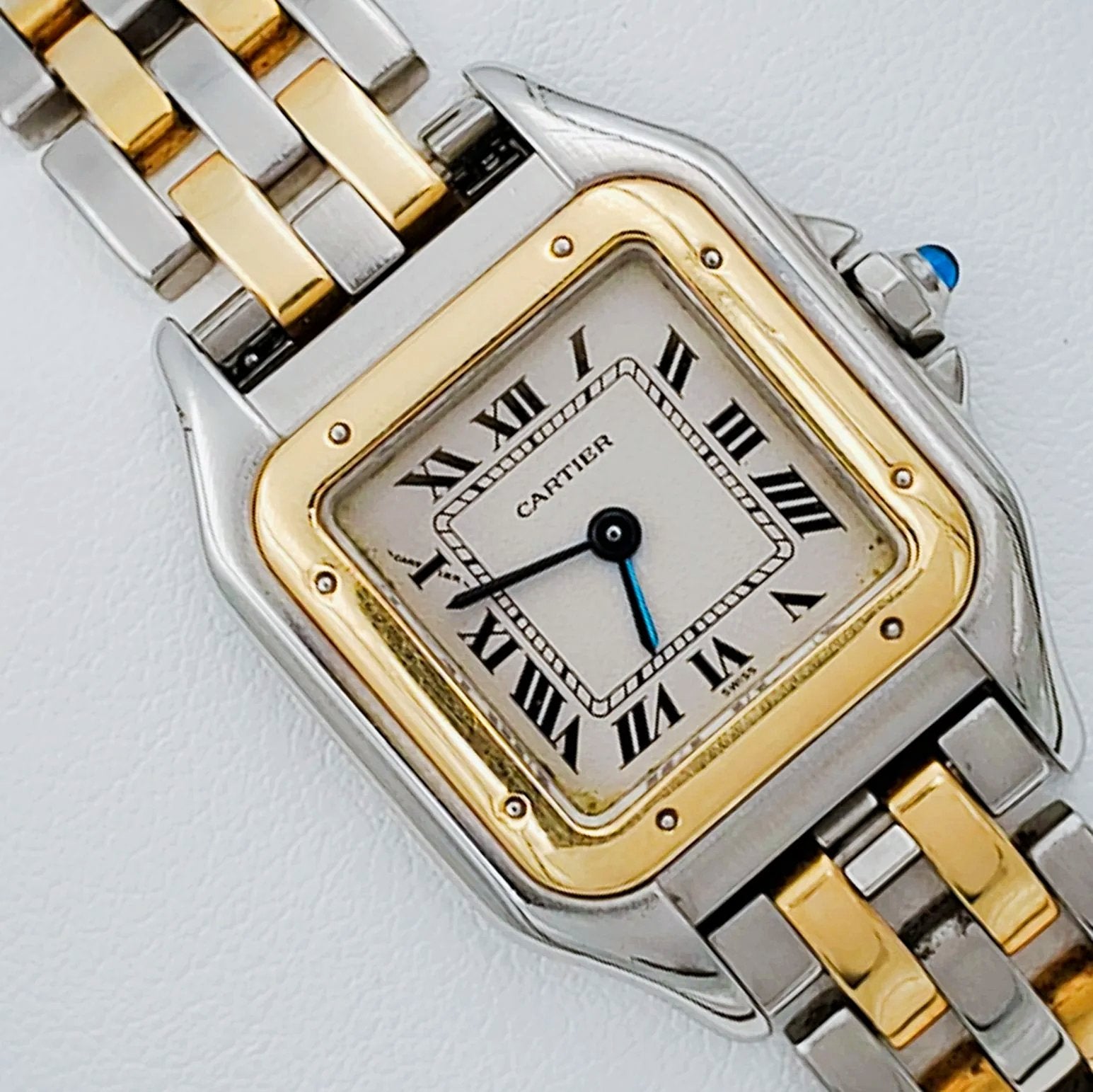 Ladies Small Cartier Panthere Watch in 18K Yellow Gold and Stainless Steel with White Dial. (Pre-Owned)