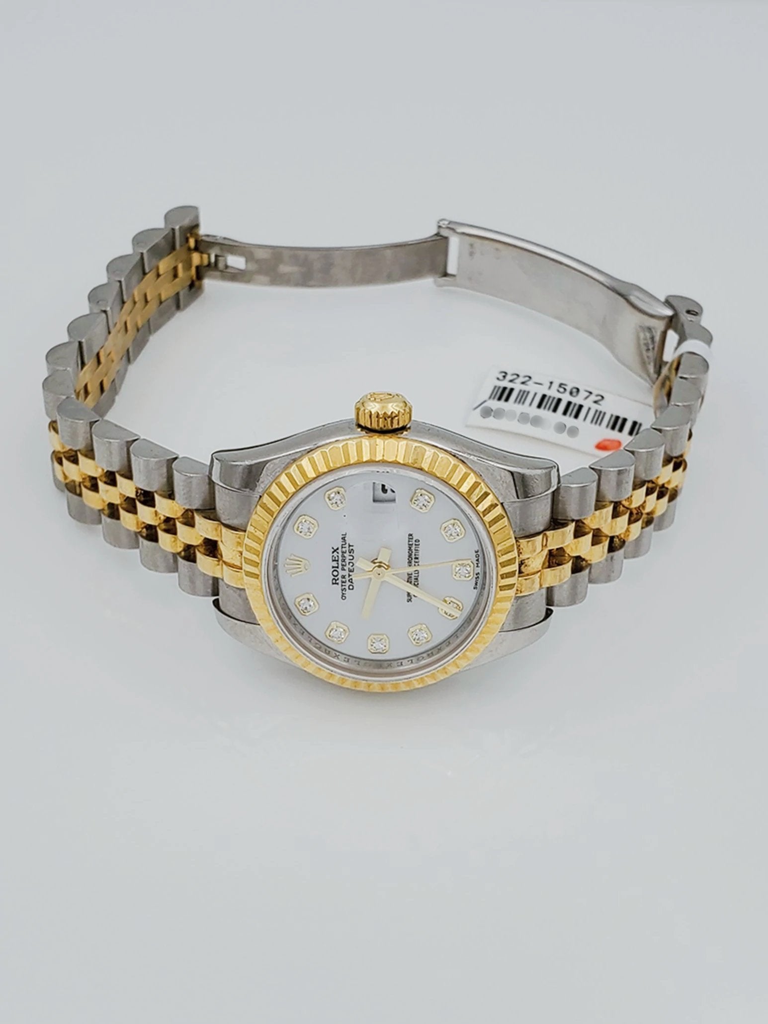 Ladies Rolex 26mm DateJust Two Tone Stainless Steel 18K Gold Watch with White Diamond Dial and Fluted Bezel. (Pre-Owned)