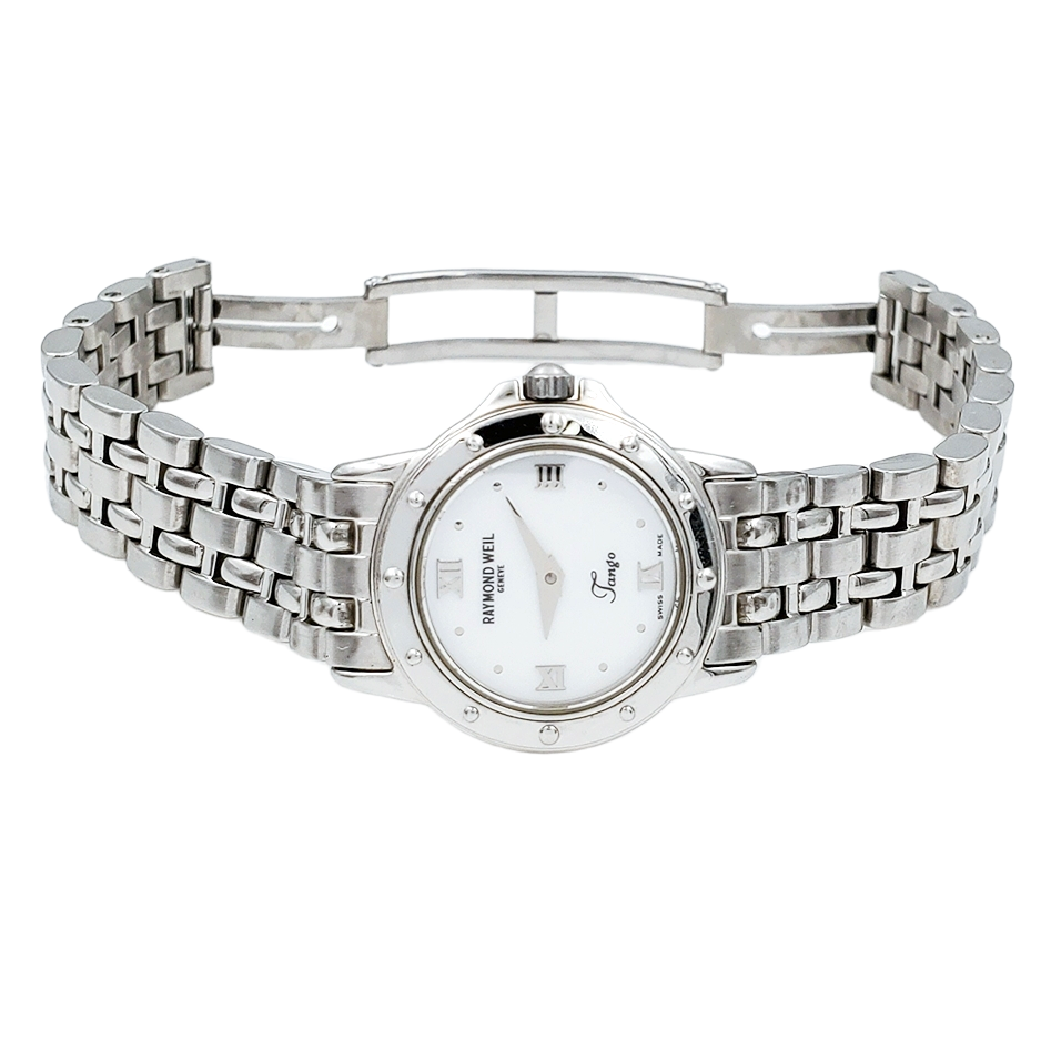 Ladies Raymond Weil Tango Stainless Steel Watch with Mother of Pearl Dial. (Pre-Owned 5860)