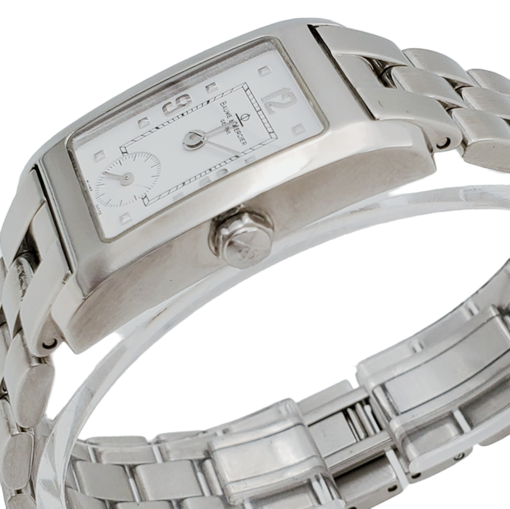 Ladies Baume & Mercier Hampton Stainless Steel Watch with White Chronograph Dial. (Pre-Owned)