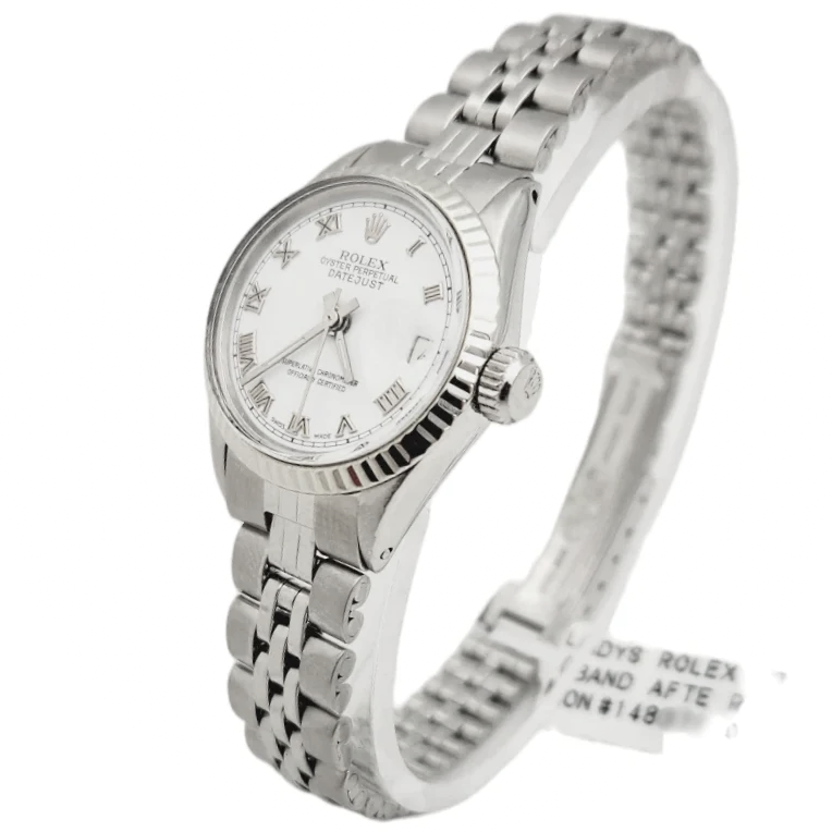 Ladies Rolex 26mm DateJust Stainless Steel Watch with White Dial and Fluted Bezel. (Pre-Owned)
