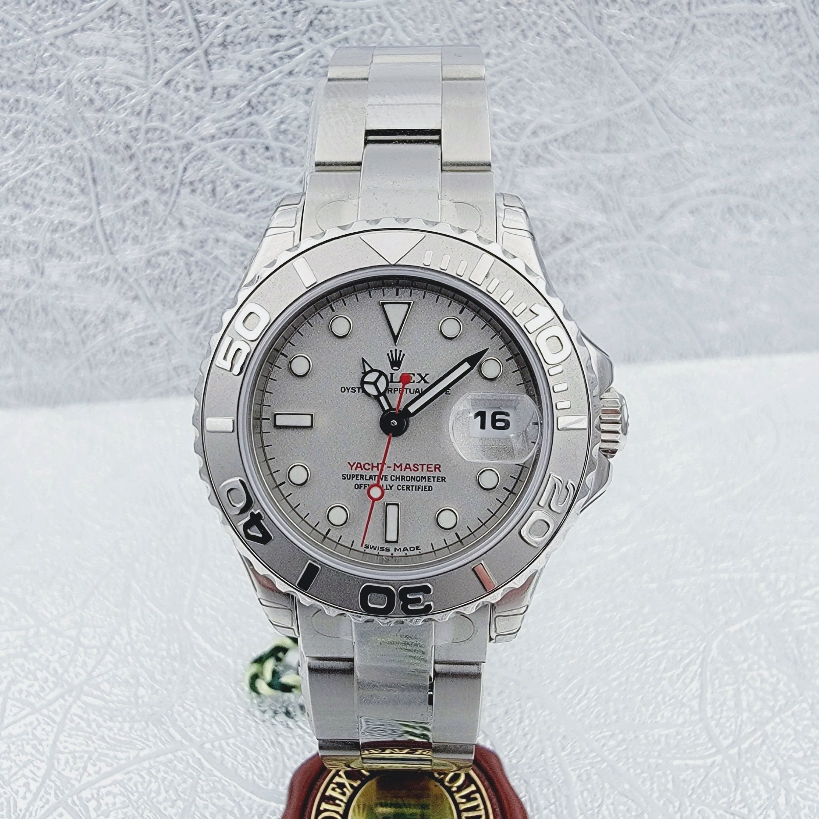 Ladies Rolex 29mm Yacht Master Stainless Steel Watch with Silver Dial and Rotatable Platinum Bezel. (UNWORN 169622)