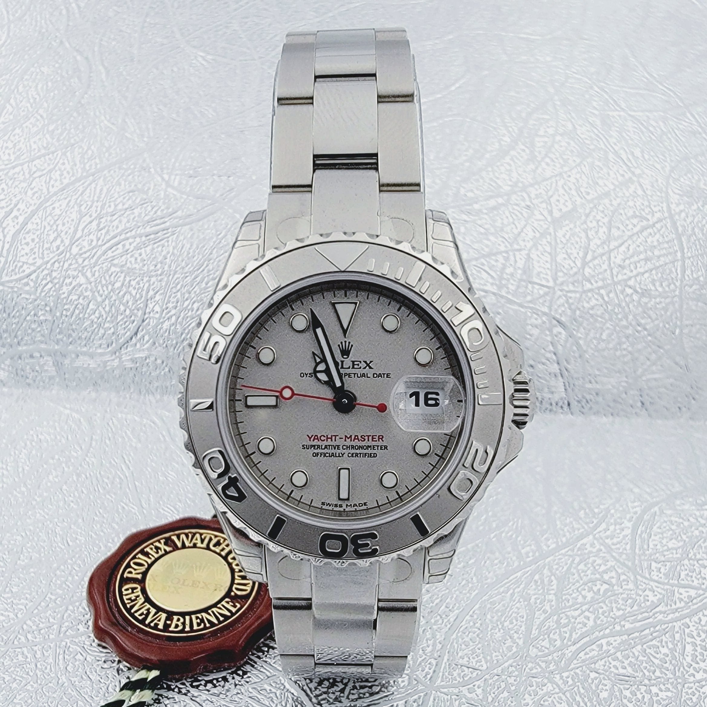 Ladies Rolex 29mm Yacht Master Stainless Steel Watch with Silver Dial and Rotatable Platinum Bezel. (UNWORN 169622)