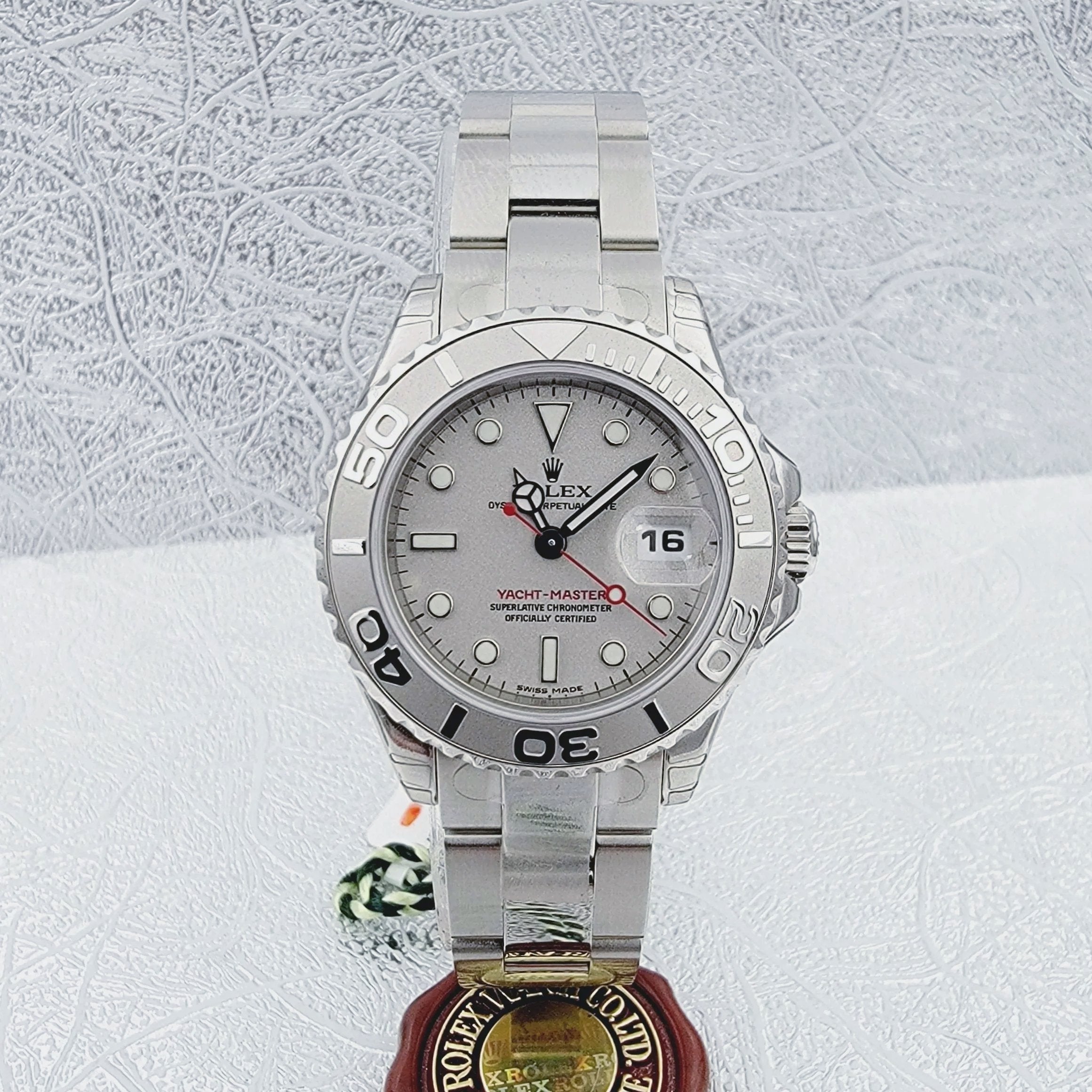 Ladies Rolex 29mm Yacht Master Stainless Steel Watch with Silver Dial and Rotatable Platinum Bezel. (UNWORN 169622)