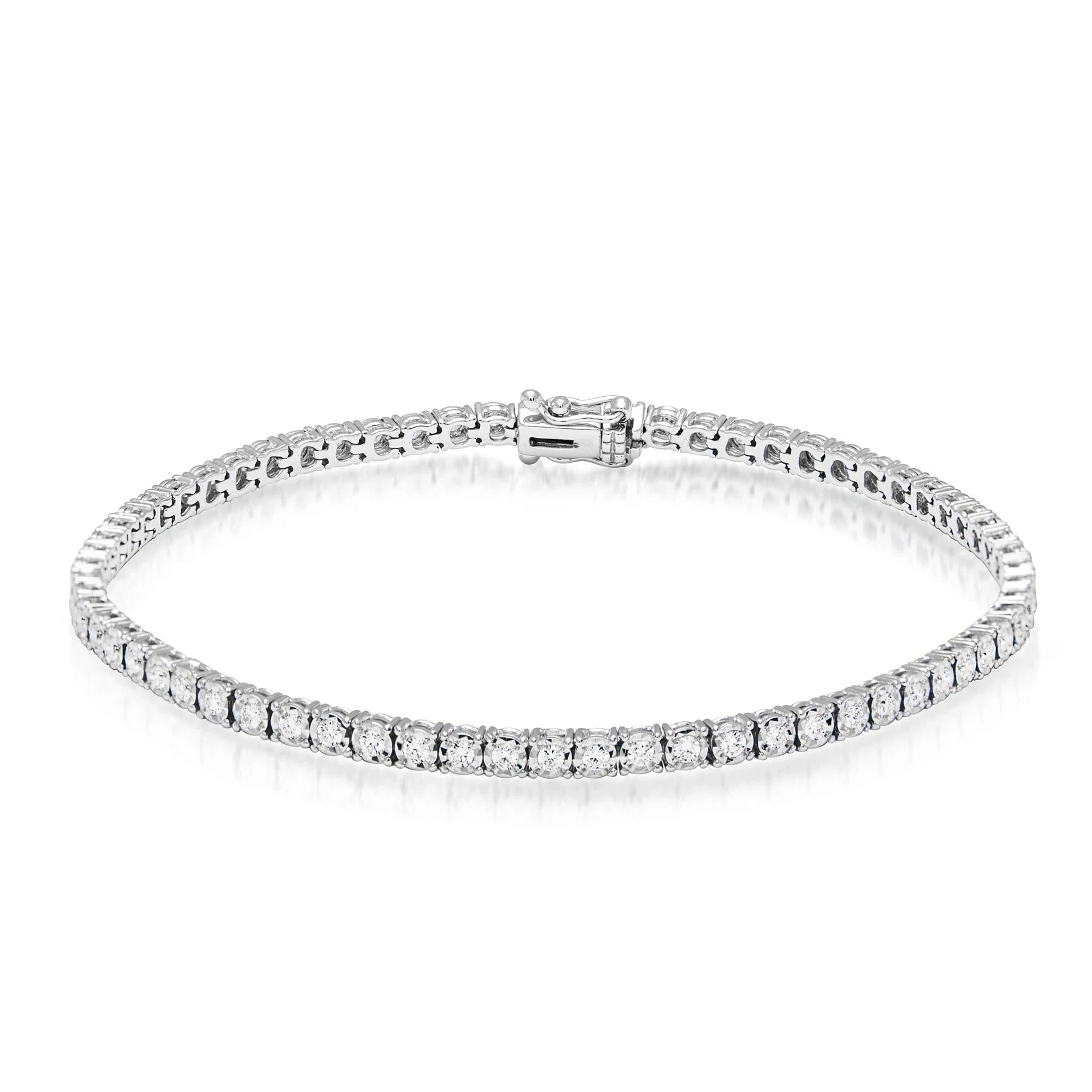 Women's 14K White Gold 3.50 Carat Total Weight Brilliant Diamond 8.0 GR Tennis Bracelet.