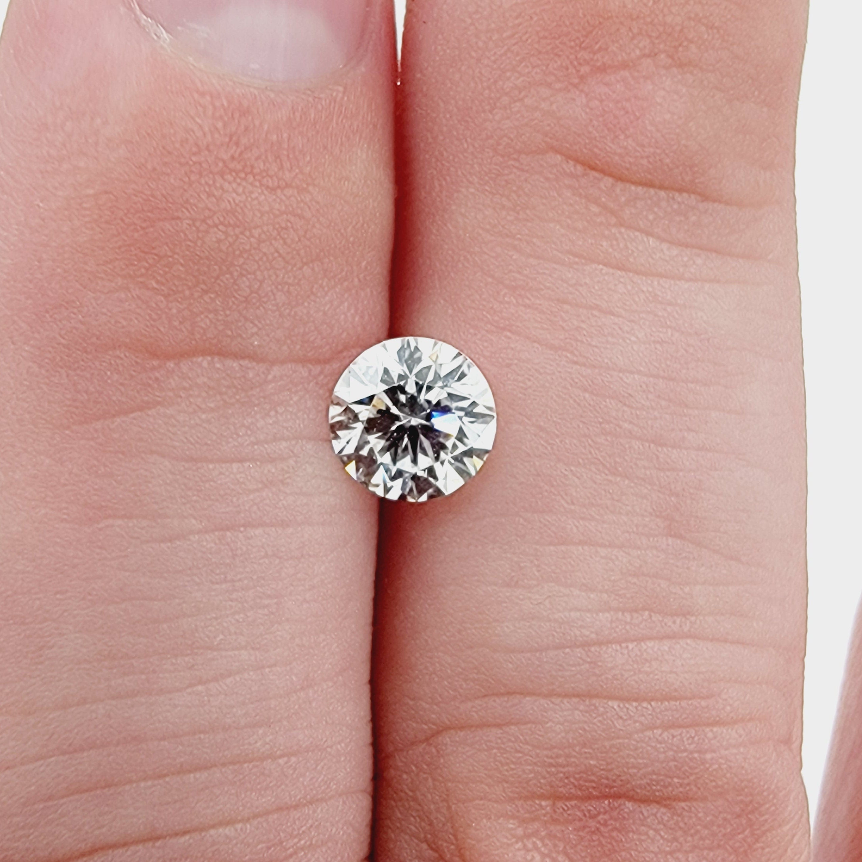 1.05ct Round Brilliant Lab Grown Diamond. VS1 Clarity,  E Color