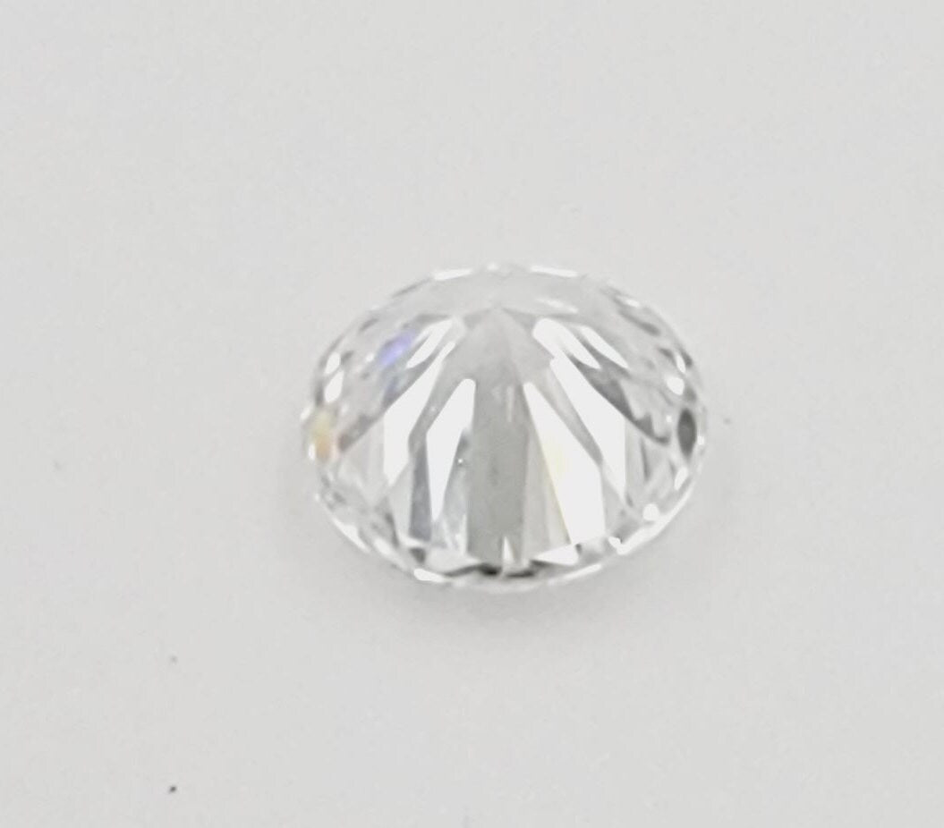 1.05ct Round Brilliant Cut Lab Grown Diamond-VS1 Clarity, E Color