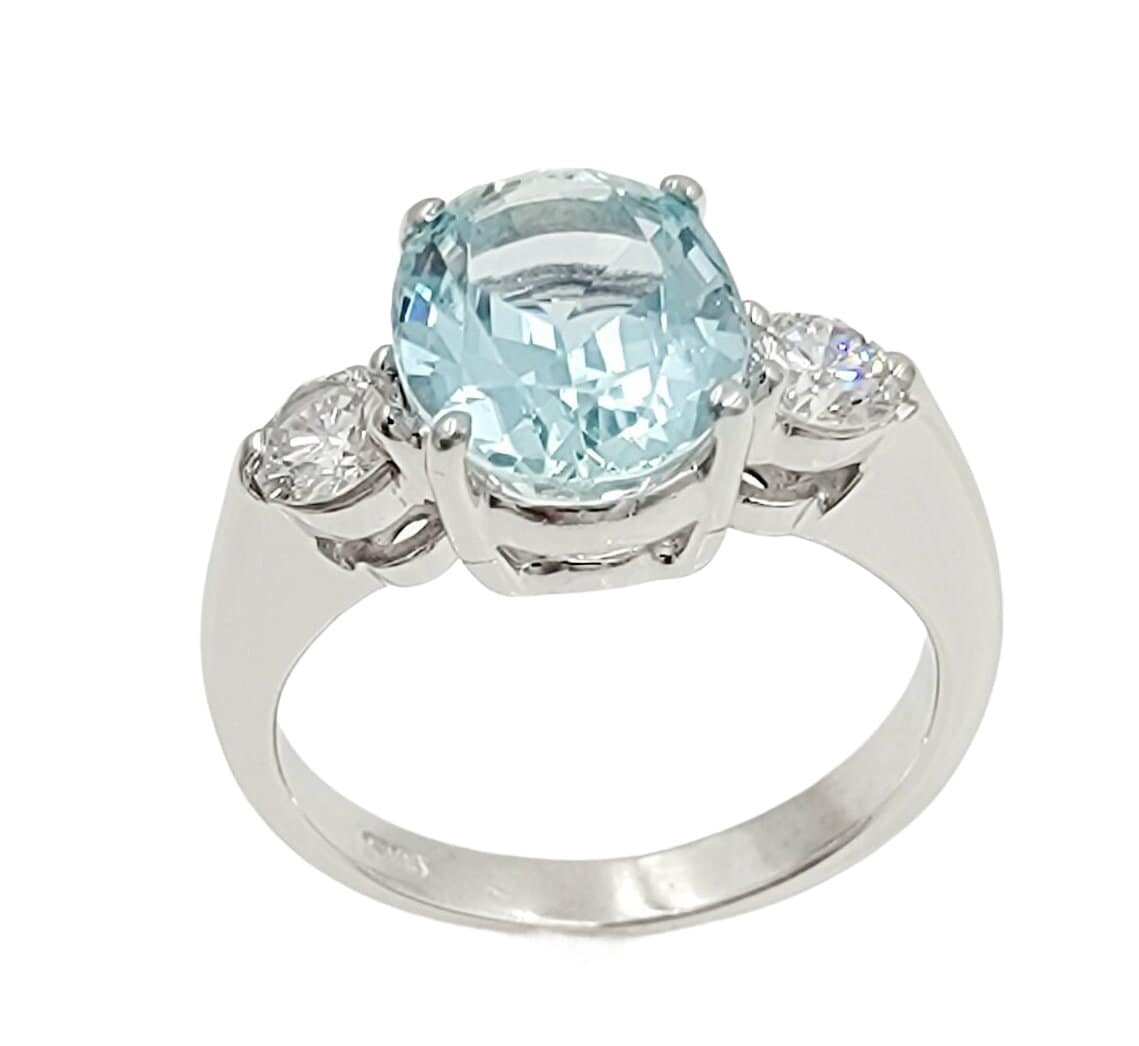 14k white gold diamond ring with auquamarine