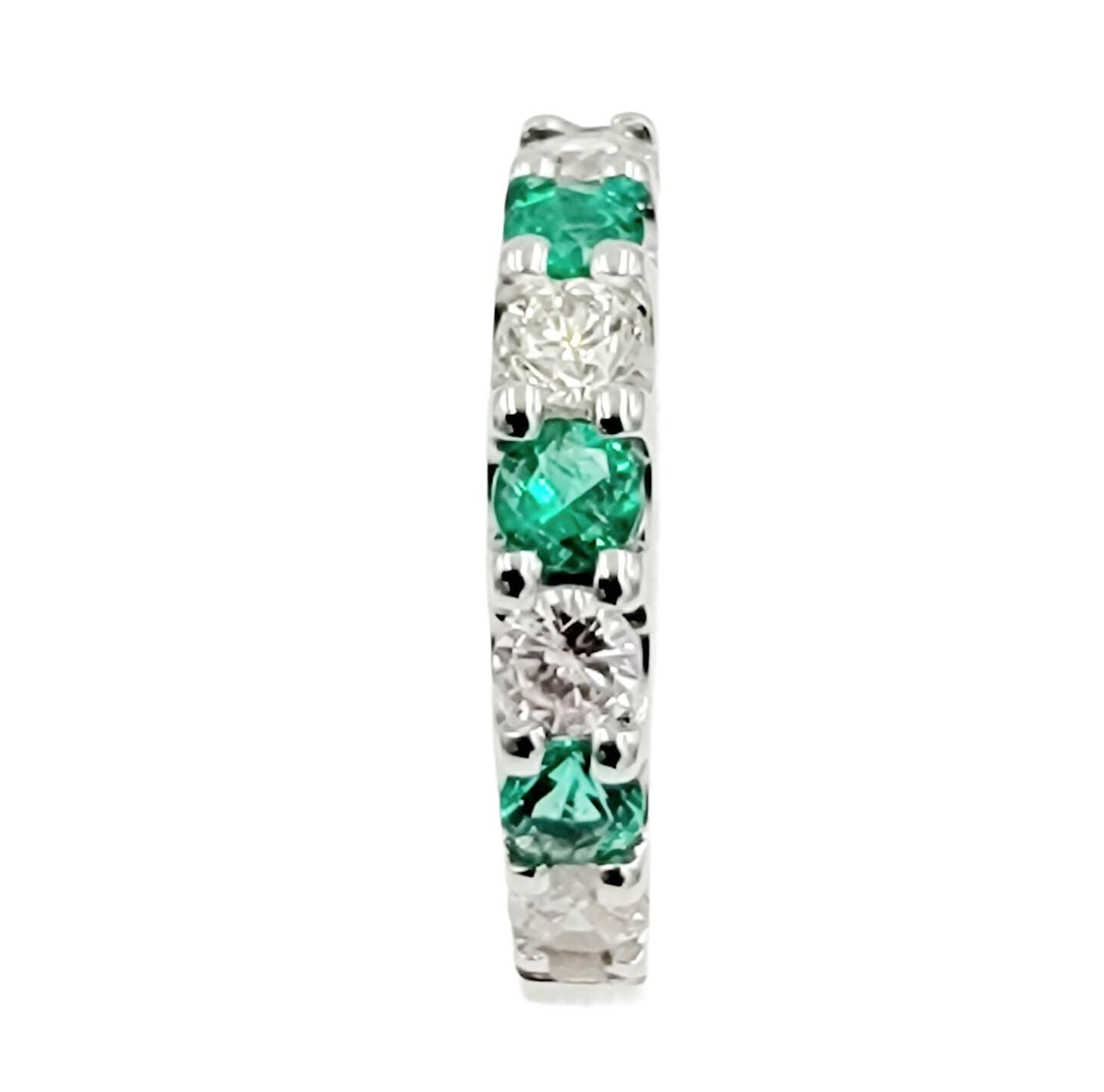 14k white gold diamond and emerald ring