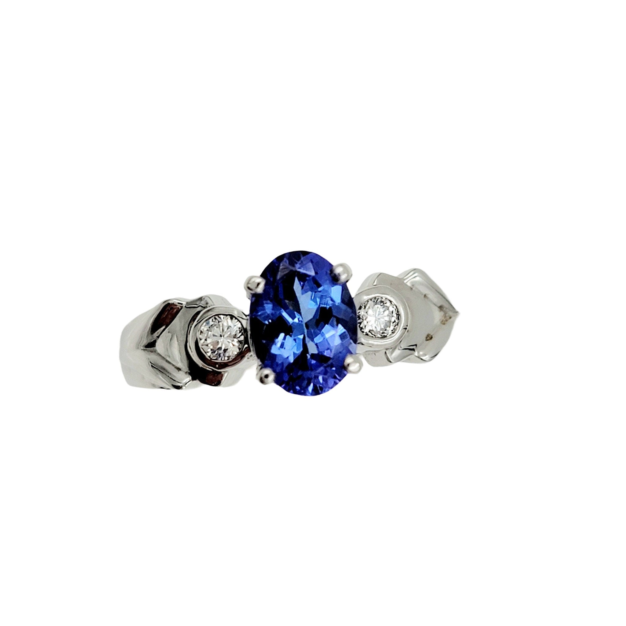 14k white gold Tanzanite