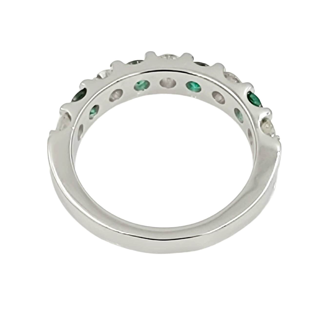 14k white gold diamond and emerald ring