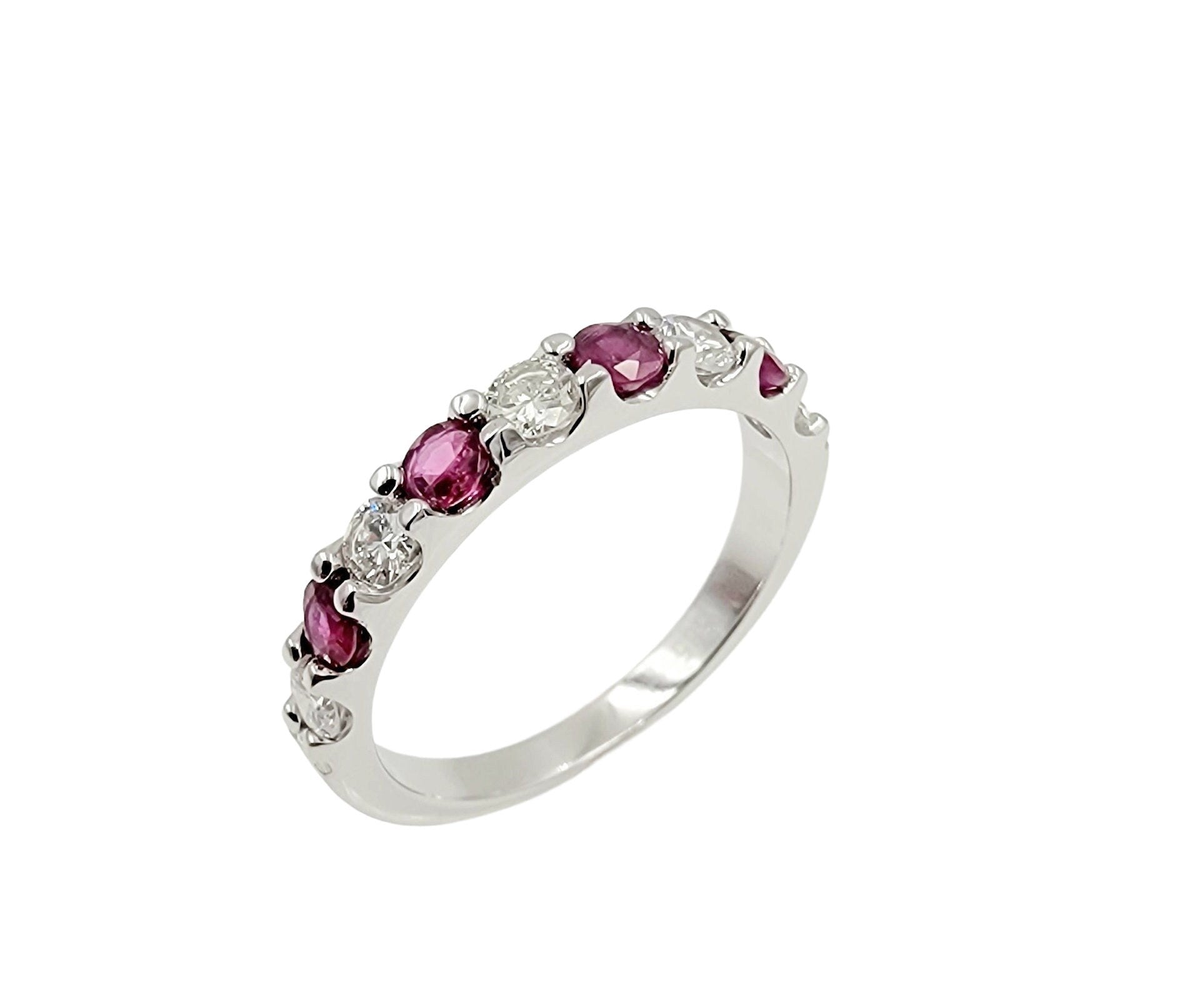 14k white gold diamond and ruby ring