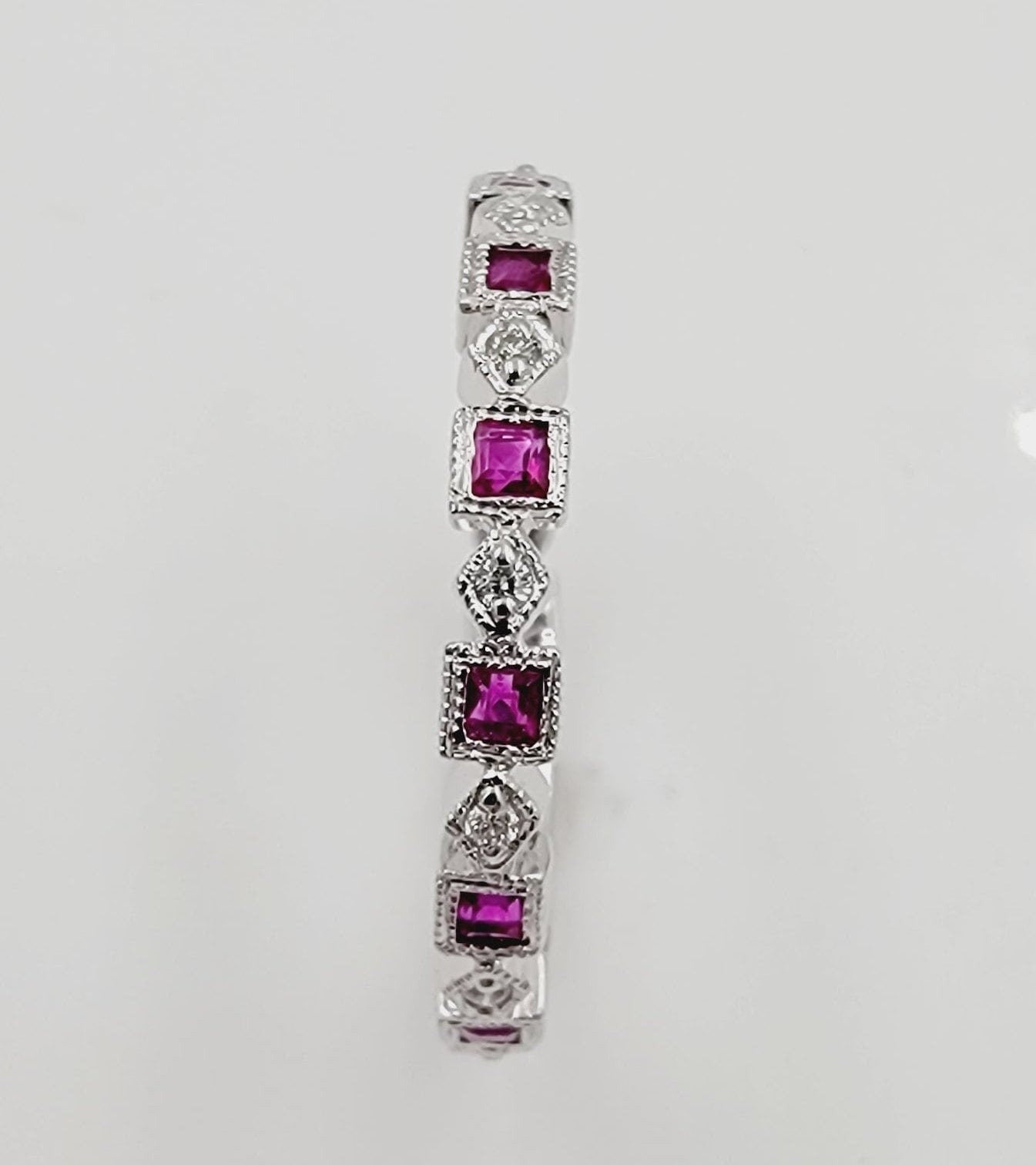 18k White Gold Diamond and Ruby Ring