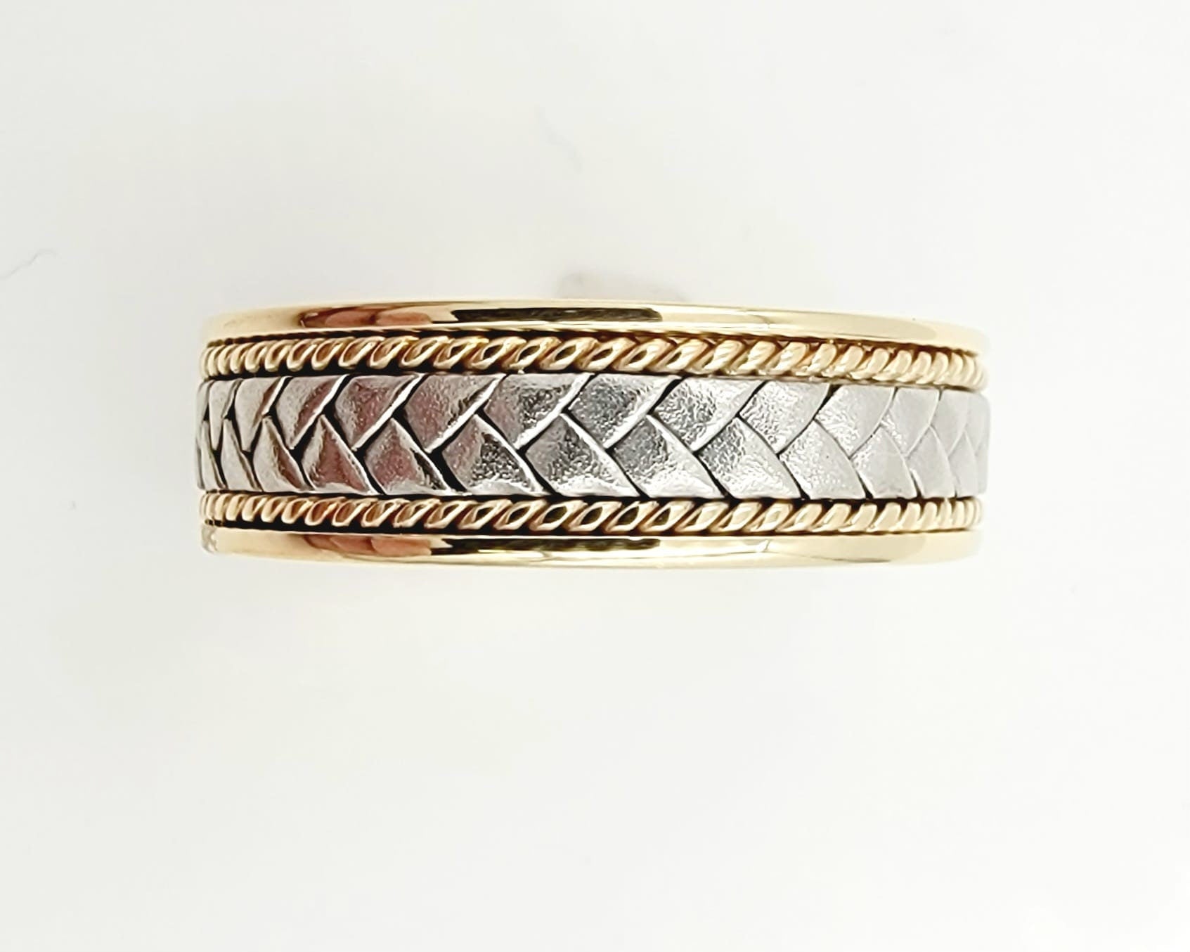 Mens 14k 2 Toned Gold Ring.