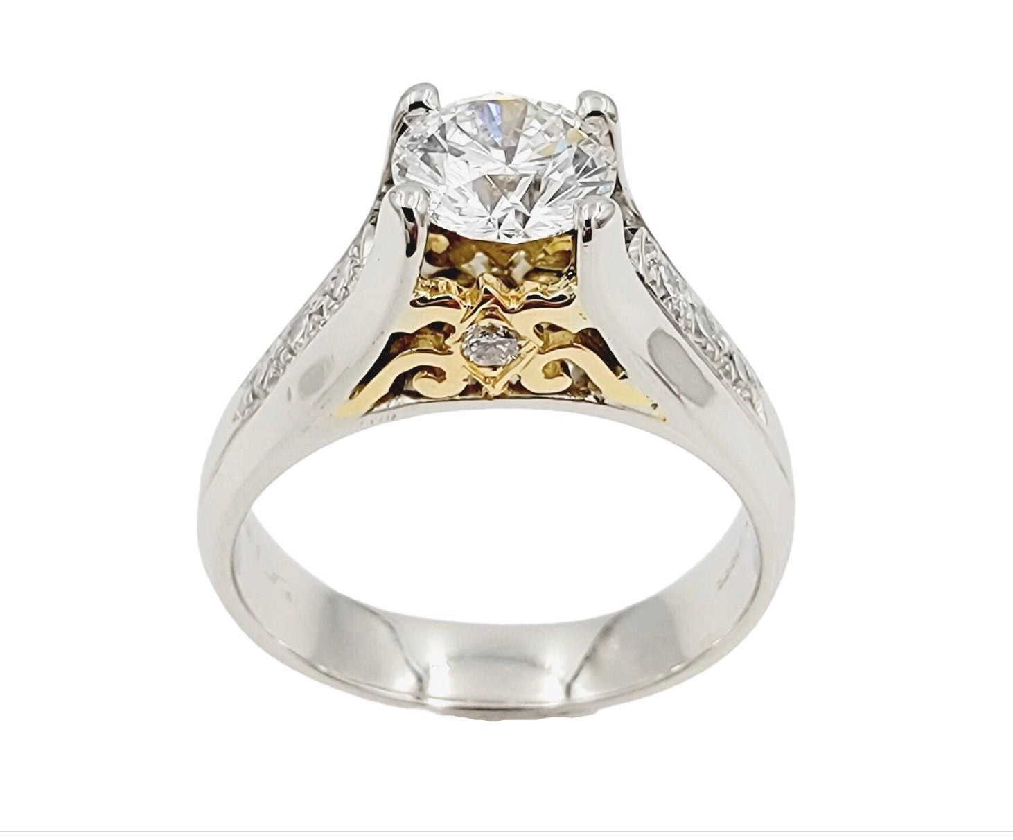 Platinum 2 Tone Wedding Ring.