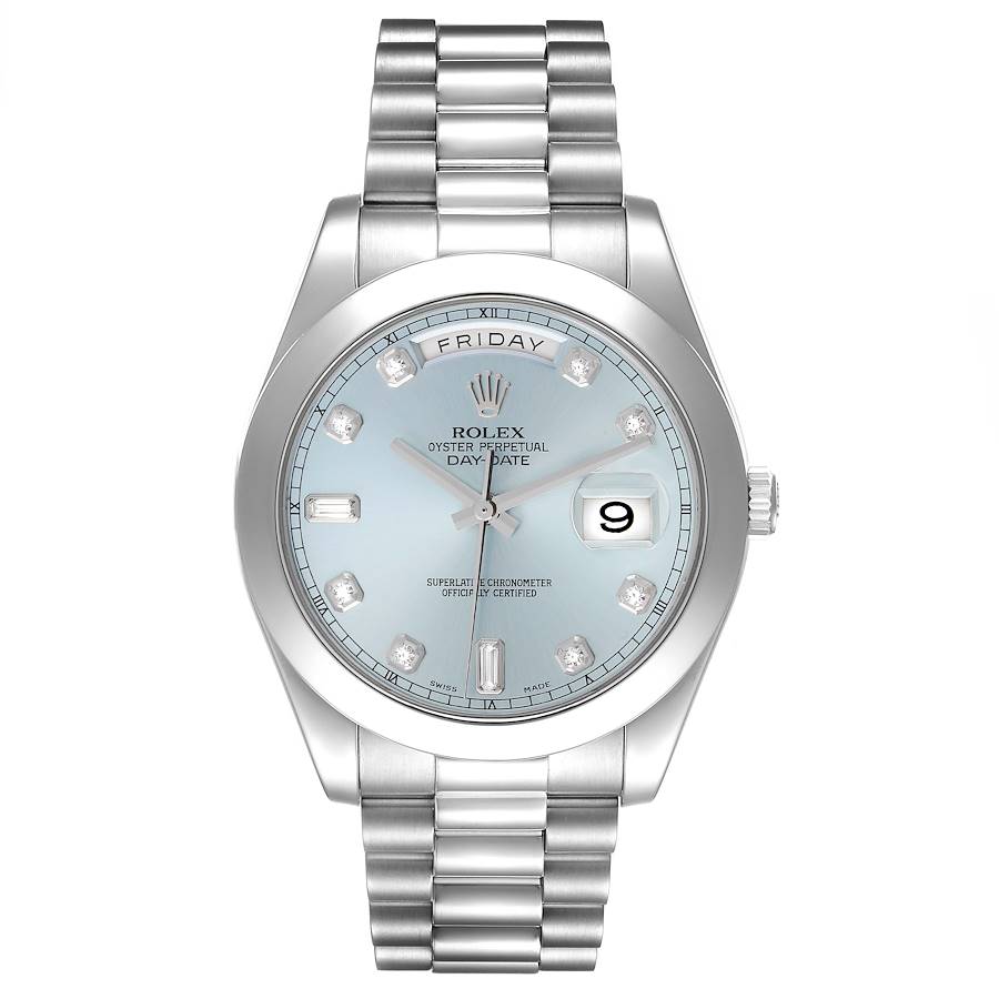 Men's Rolex 36mm Presidential Day-Date Double-Click Platinum Watch with Ice Blue Diamond Dial and Smooth Bezel. (Pre-Owned M118206)