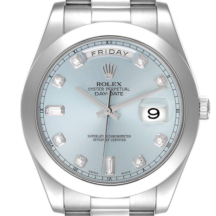 Men's Rolex 36mm Presidential Day-Date Double-Click Platinum Watch with Ice Blue Diamond Dial and Smooth Bezel. (Pre-Owned M118206)